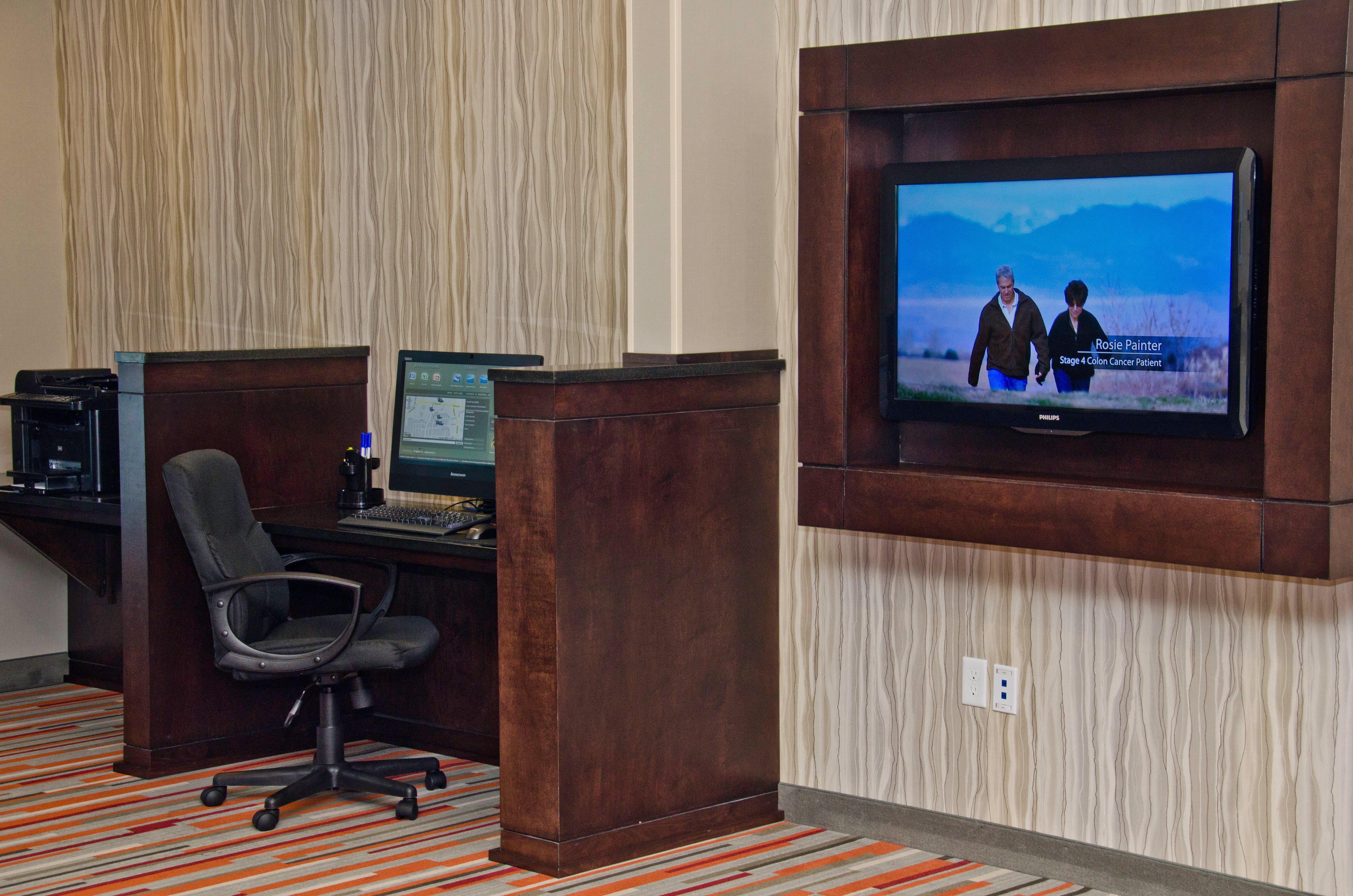 Holiday Inn Express & Suites Columbus - Easton Area By Ihg Gahanna Facilities photo