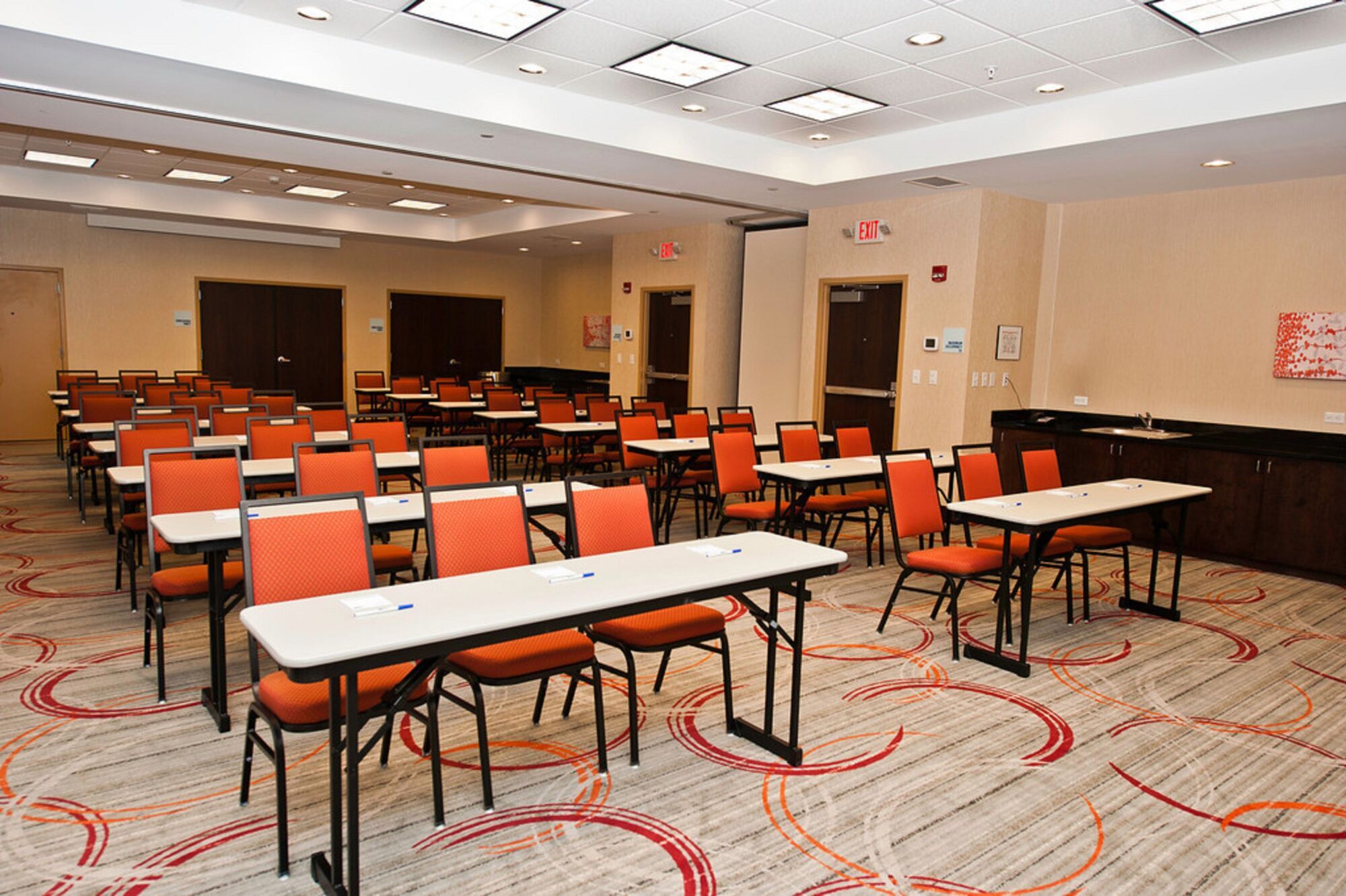 Holiday Inn Express & Suites Columbus - Easton Area By Ihg Gahanna Business photo